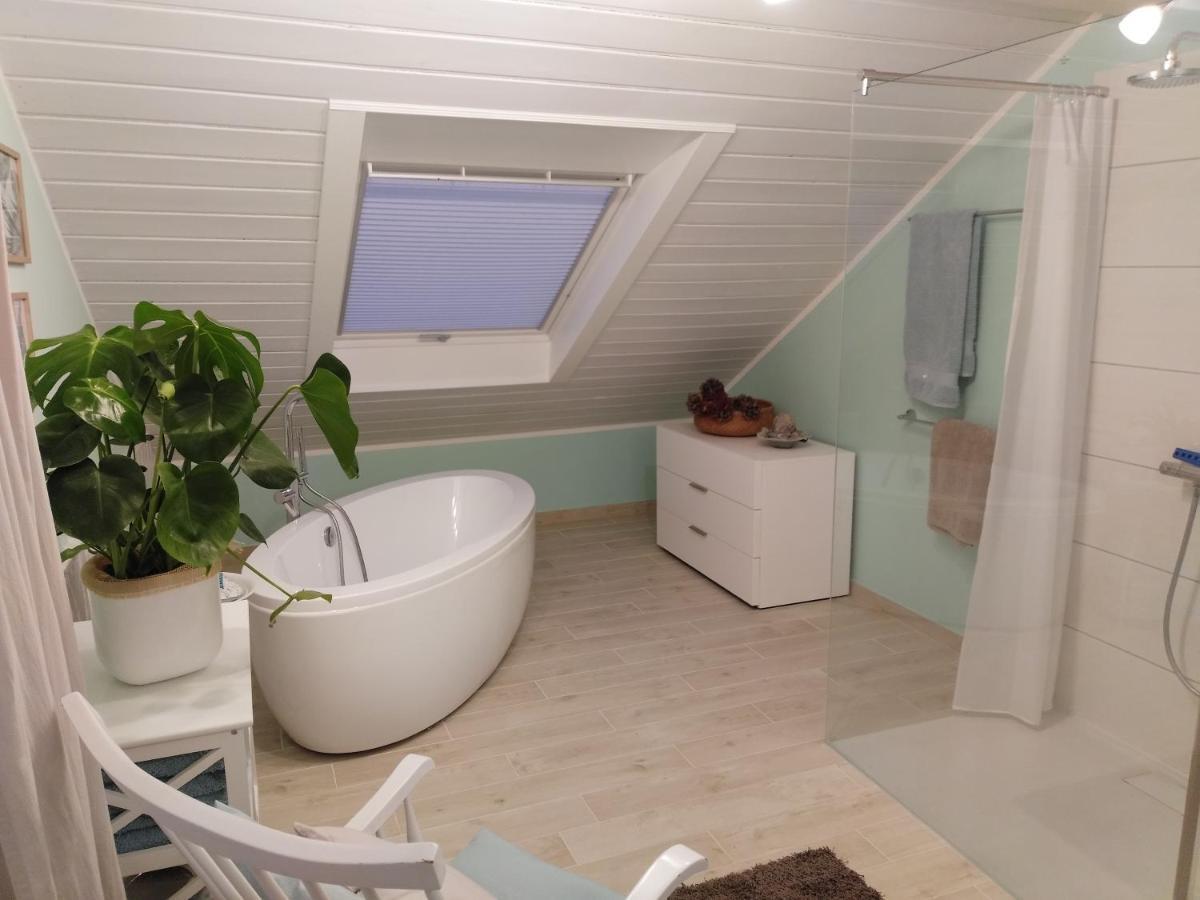 By Vollmer'S Komfortabel Und Chic Appartement Offenburg Buitenkant foto